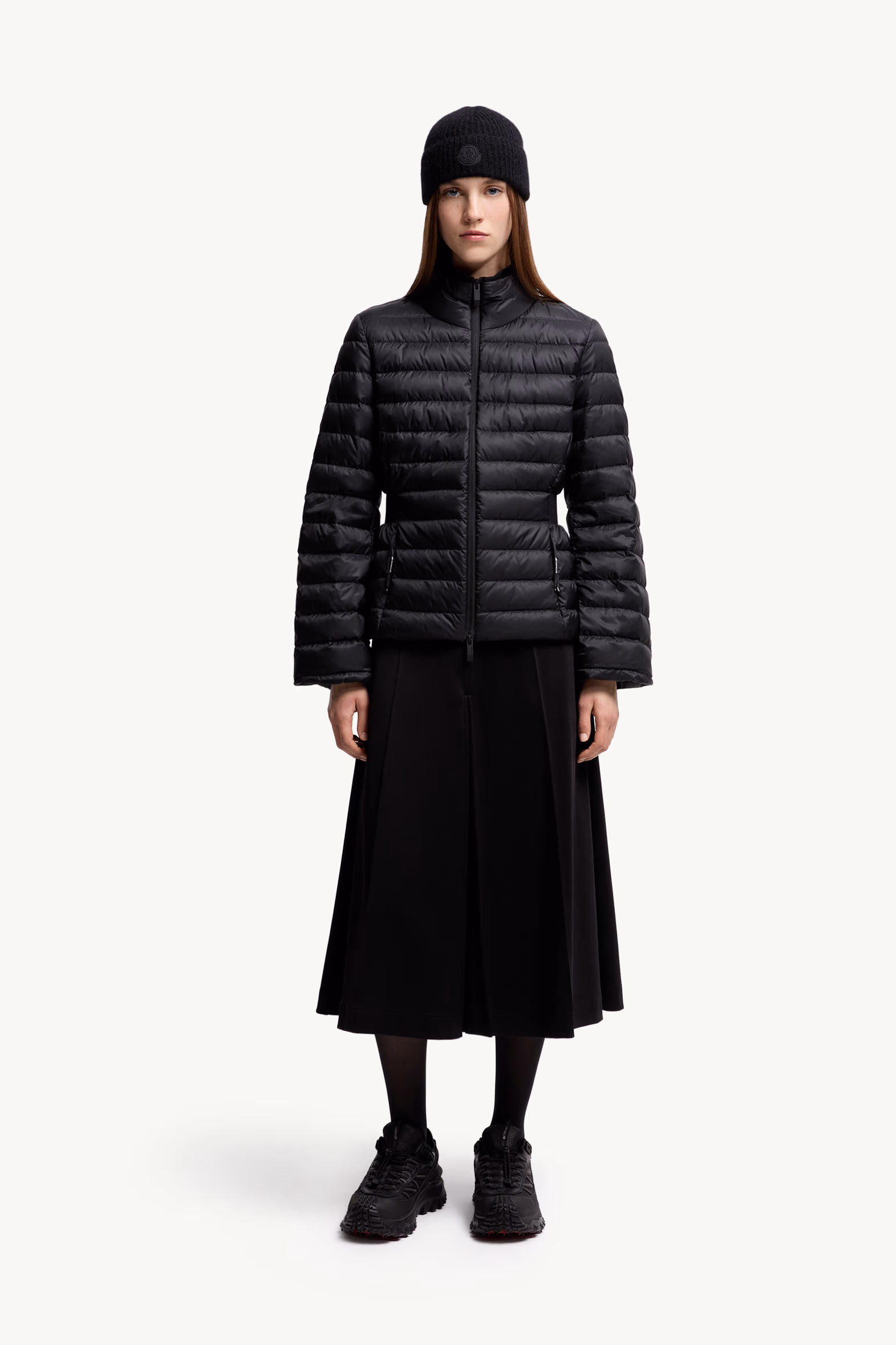 Verrerie Fit & Flare Short Down Jacket Women Black Moncler 0